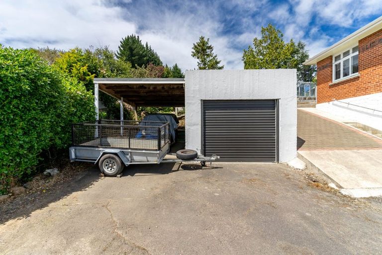 Photo of property in 16 Braeside, Kinmont Park, Mosgiel, 9024