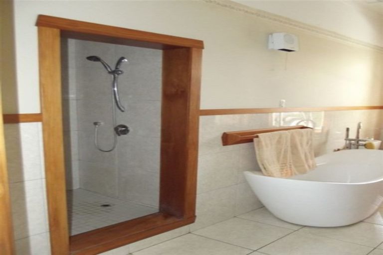 Photo of property in 3 Naylor Street, Waimate, 7924