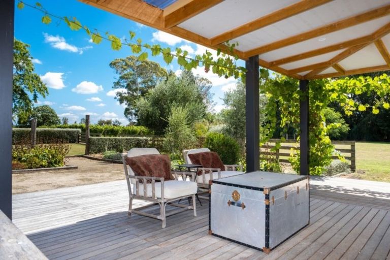 Photo of property in 247 Napier Road, Havelock North, Hastings, 4180