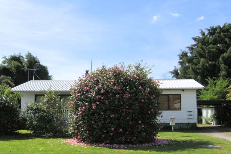 Photo of property in 3 Shirley Street, Mangakakahi, Rotorua, 3015