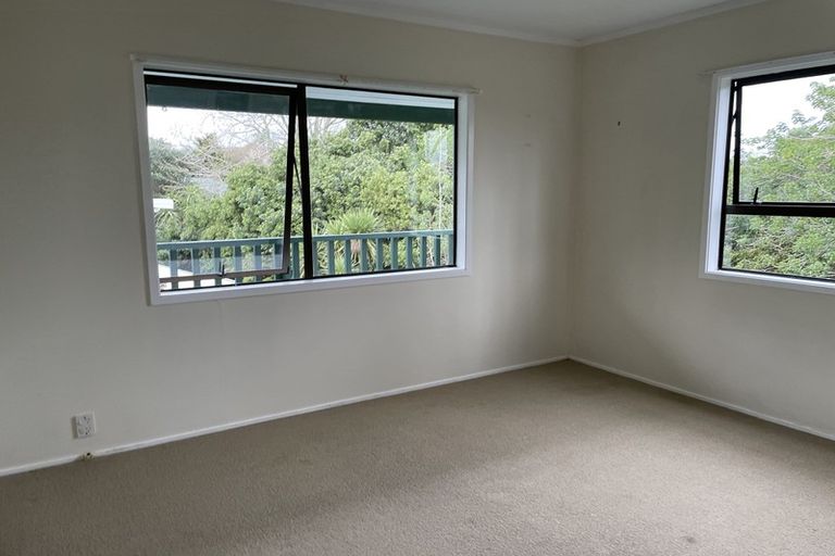 Photo of property in 2/130 Glamorgan Drive, Torbay, Auckland, 0630