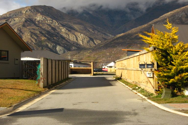 Photo of property in 18 Sylvan Street, Lake Hayes, Queenstown, 9304