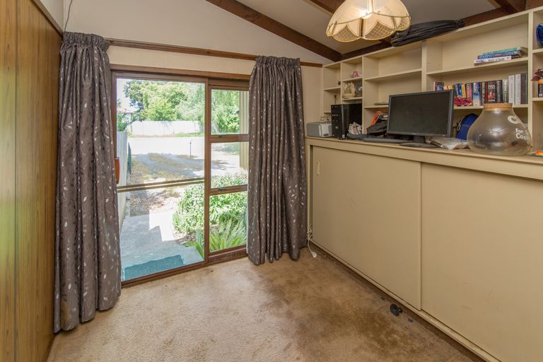 Photo of property in 2/4 Charles Street, Waddington, 7500