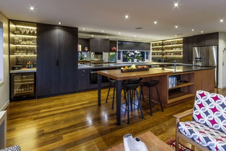 Photo of property in 1/50 Whitby Crescent, Mairangi Bay, Auckland, 0630