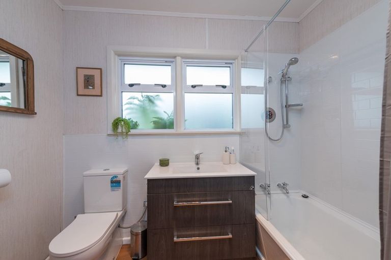 Photo of property in 10 Cambria Street, The Wood, Nelson, 7010