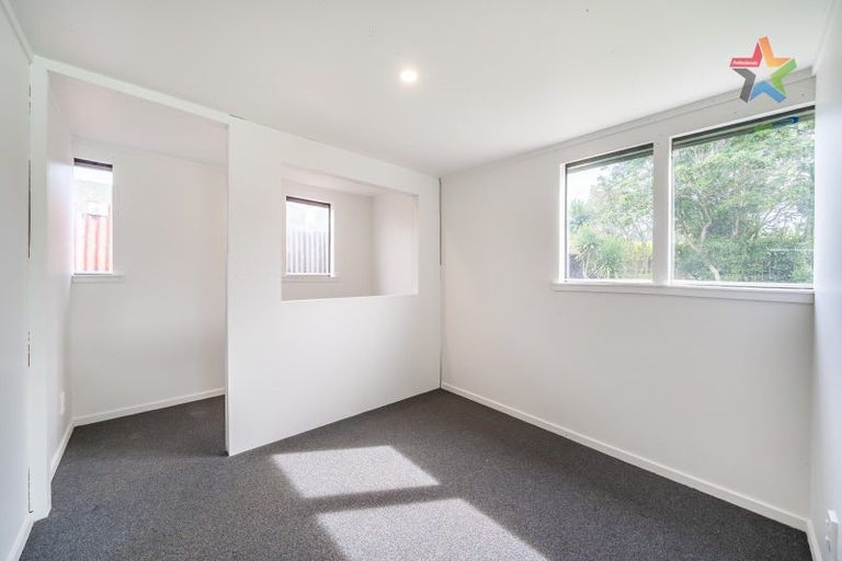 Photo of property in 335 Wellington Road, Wainuiomata, Lower Hutt, 5014