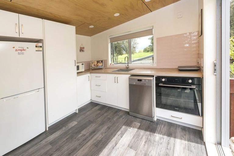 Photo of property in 301 State Highway 5, Tirau, 3485