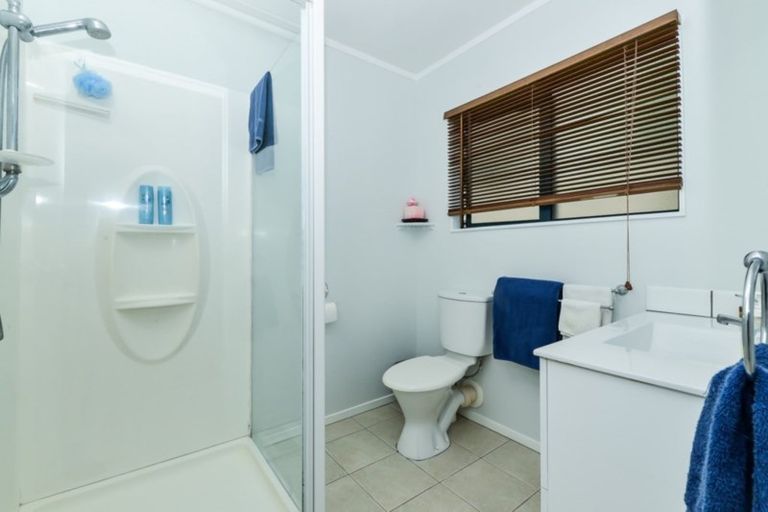 Photo of property in 27 Greenfield Drive, Western Heights, Hamilton, 3200