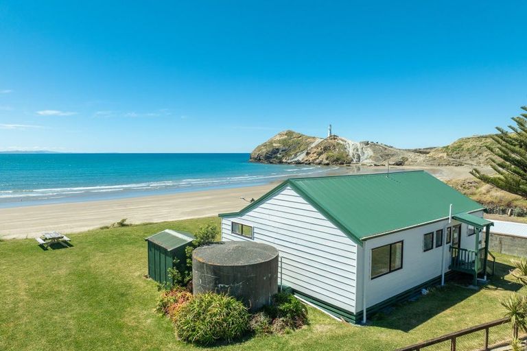 Photo of property in 117 Jetty Road, Castlepoint, Tinui, 5889