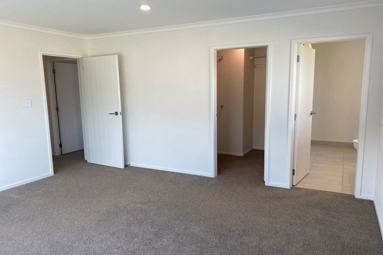Photo of property in 28 Sabre Street, Papamoa Beach, Papamoa, 3118