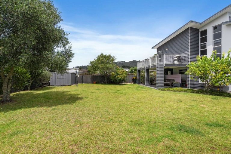 Photo of property in 116 Patuwai Drive, Whangamata, 3620