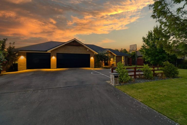 Photo of property in 7 Christie Place, Rolleston, 7614