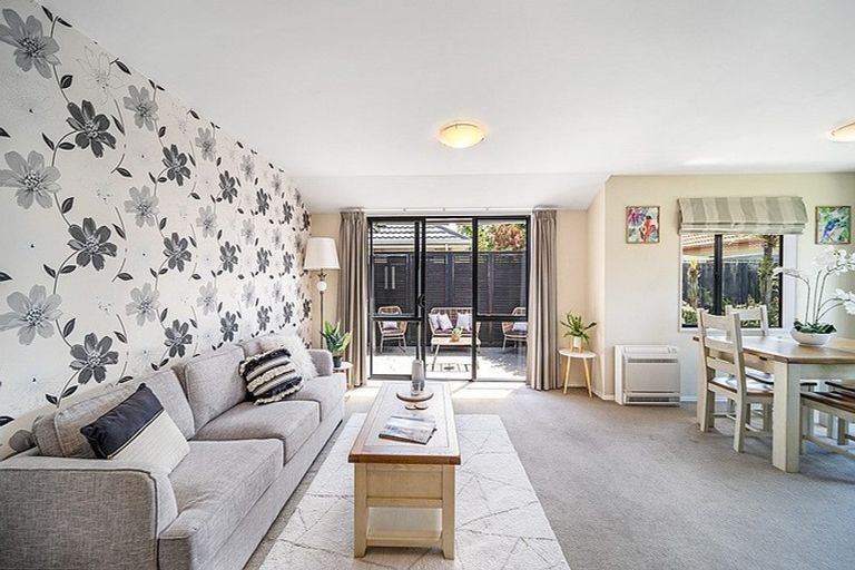 Photo of property in 15 John Olliver Terrace, Halswell, Christchurch, 8025