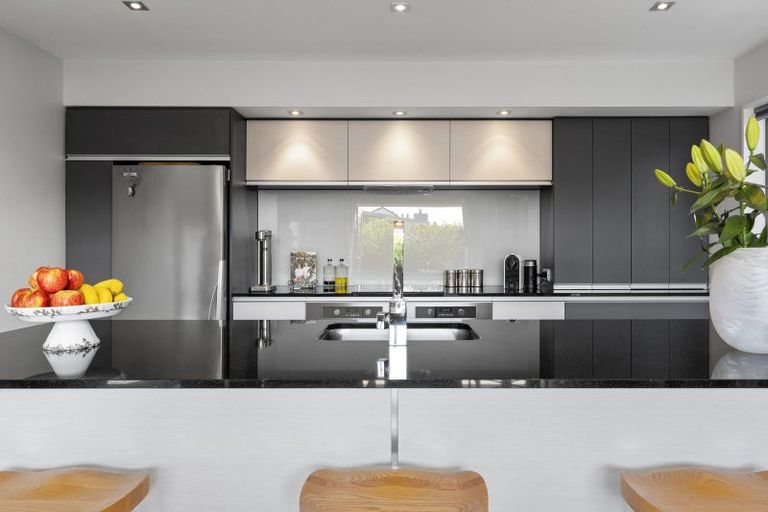 Photo of property in 3 O'dea Place, Burnside, Christchurch, 8053