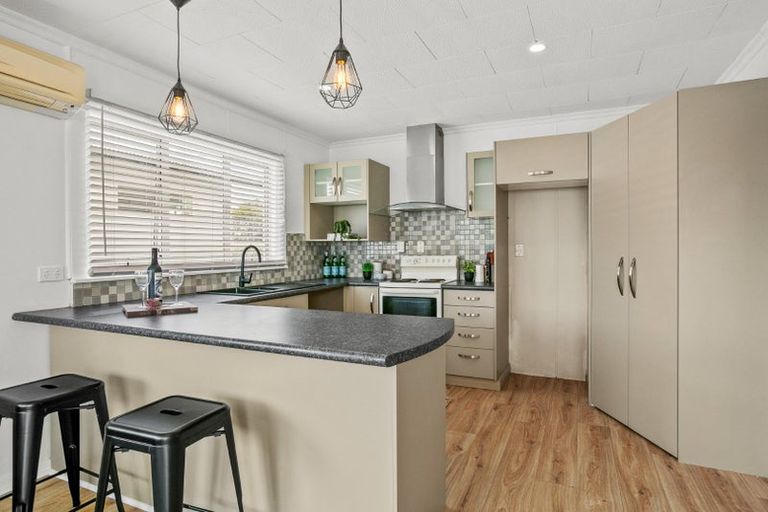 Photo of property in 83 Clemow Road, Fitzroy, New Plymouth, 4312