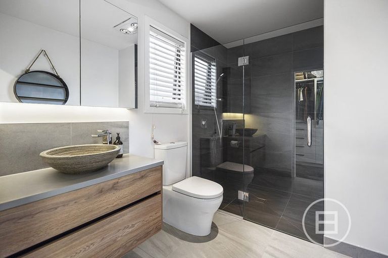 Photo of property in 10-10a Cotswold Court, Lower Shotover, Queenstown, 9304