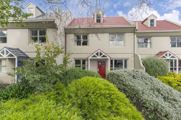 Photo of property in 22/54 Anzac Avenue, Dunedin Central, Dunedin, 9016