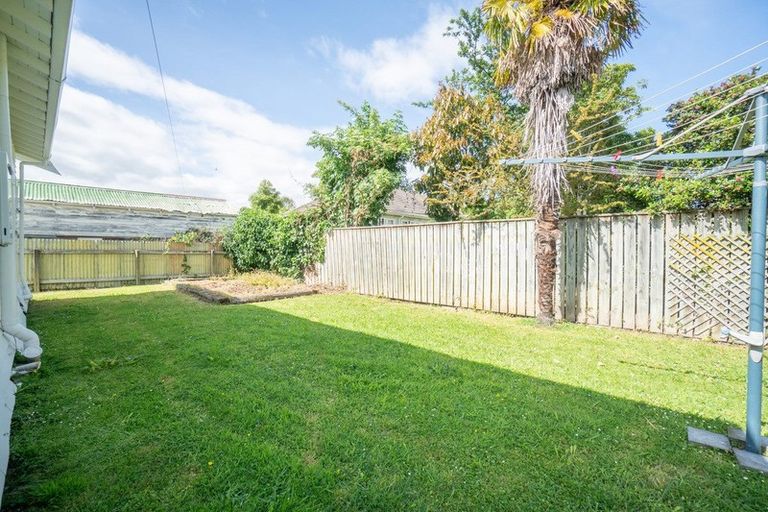 Photo of property in 20 South Street, West End, Palmerston North, 4410