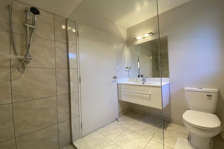 Photo of property in 10a Grassmere Street, Papanui, Christchurch, 8052