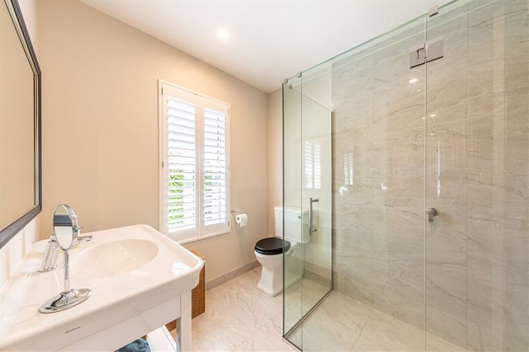 Photo of property in 114 Paparoa Street, Papanui, Christchurch, 8053