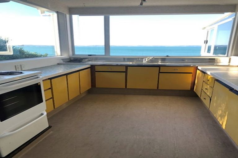 Photo of property in 66b Clovelly Road, Bucklands Beach, Auckland, 2012