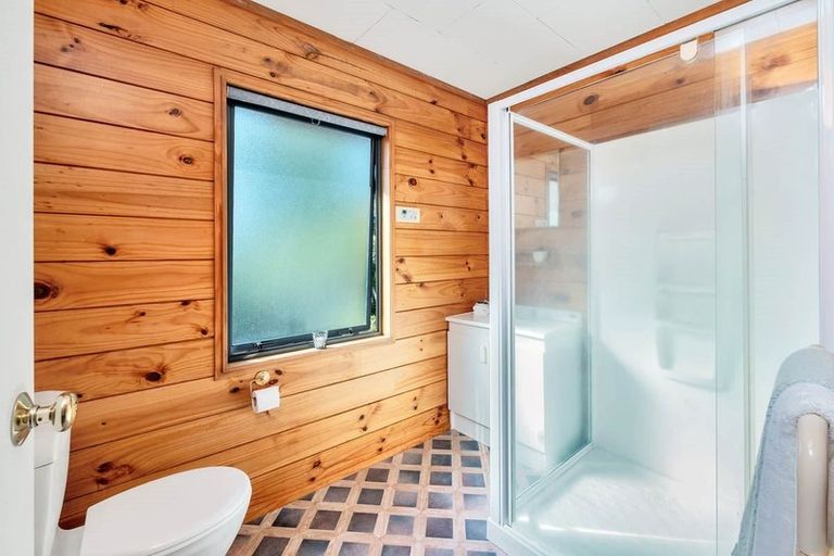 Photo of property in 29a Verbena Road, Birkdale, Auckland, 0626