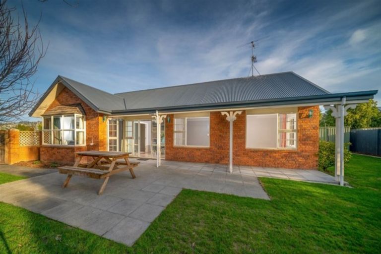 Photo of property in 14 Ti Rakau Drive, Woolston, Christchurch, 8023