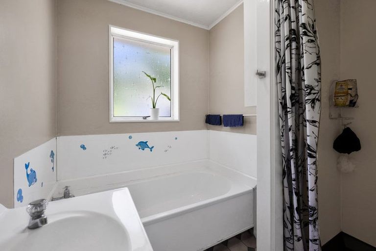 Photo of property in 13 Norfolk Street, Patea, 4520