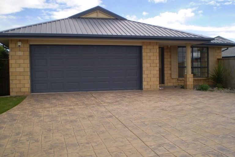 Photo of property in 3 Hawkins Place, Rangiora, 7400