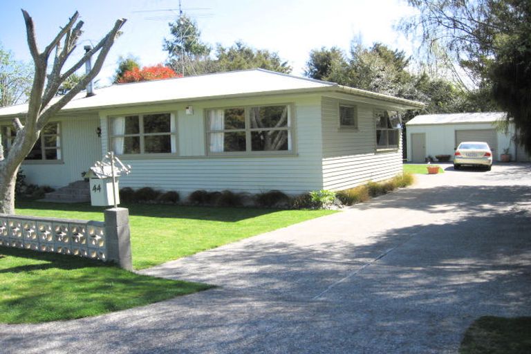 Photo of property in 44 Te Herekiekie Street, Turangi, 3334