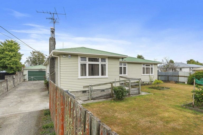 Photo of property in 8 Solway Street, Solway, Masterton, 5810