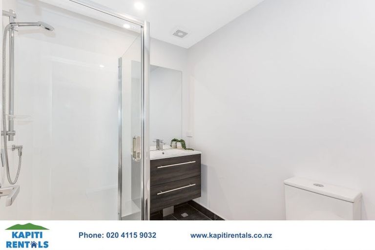 Photo of property in 28 Houhere Street, Paraparaumu, 5032