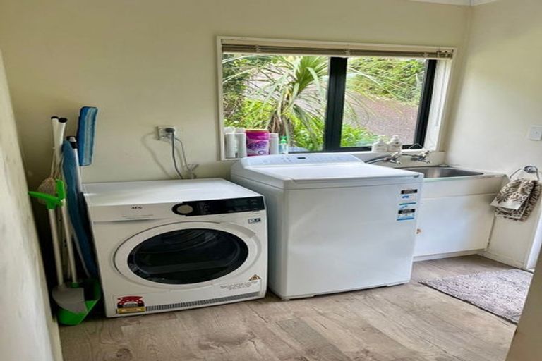 Photo of property in 2/3a City View Terrace, Birkenhead, Auckland, 0626