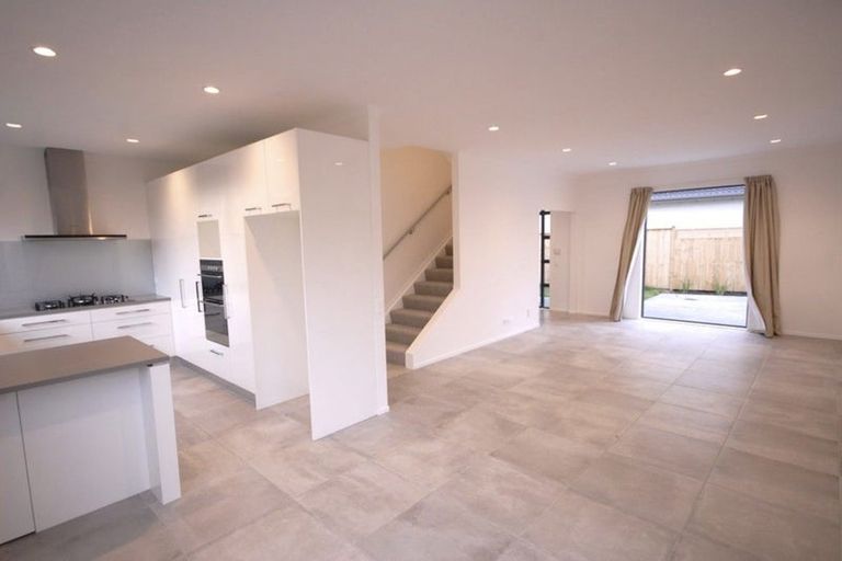 Photo of property in 14 Mauku Lane, Greenhithe, Auckland, 0632