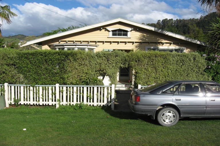 Photo of property in 7 Renwick Place, Nelson South, Nelson, 7010