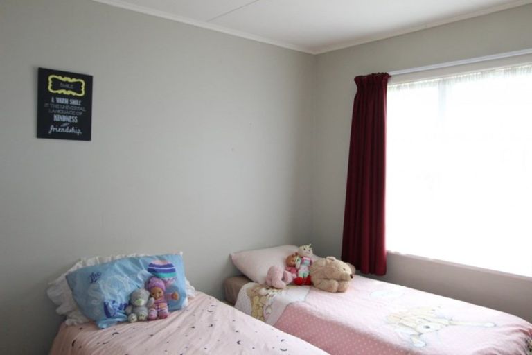 Photo of property in 23 Huxley Street, Pahiatua, 4910