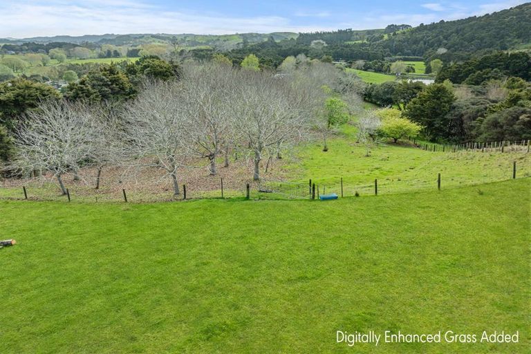 Photo of property in 50 Waitoki Road, Waitoki, Kaukapakapa, 0871