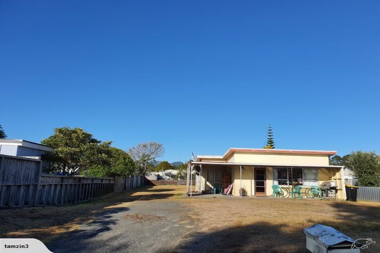 Photo of property in 221 Sylvia Road, Whangamata, 3620
