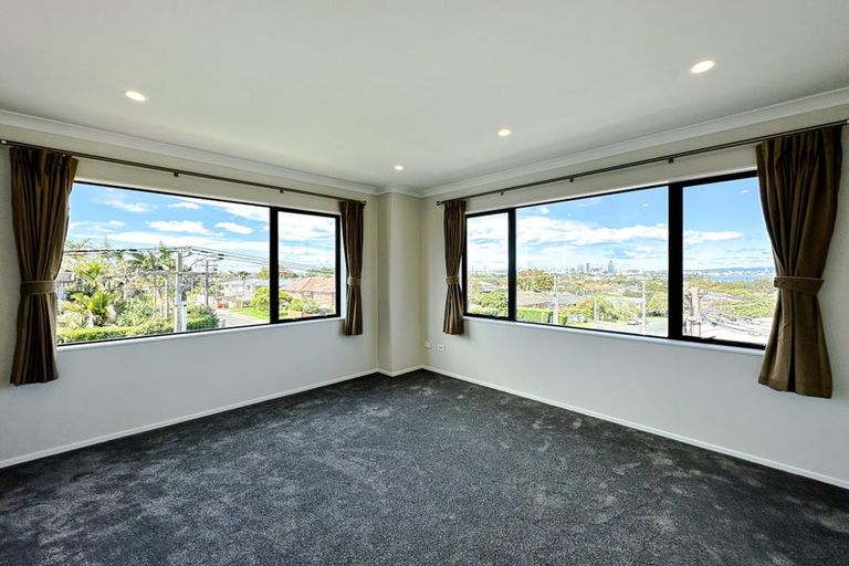 Photo of property in 44a Merani Street, Belmont, Auckland, 0622