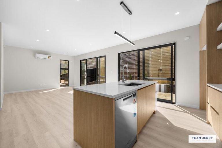 Photo of property in 30 Bannockburn Road, Opaheke, 2113