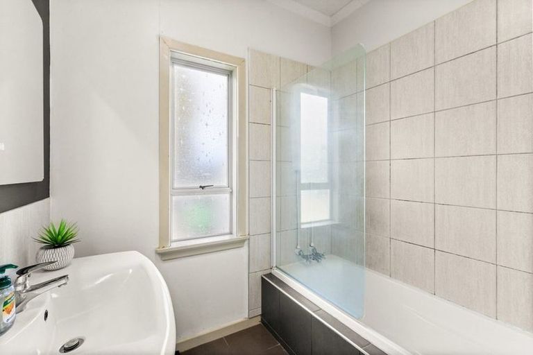Photo of property in 1026 Frederick Street, Mahora, Hastings, 4120