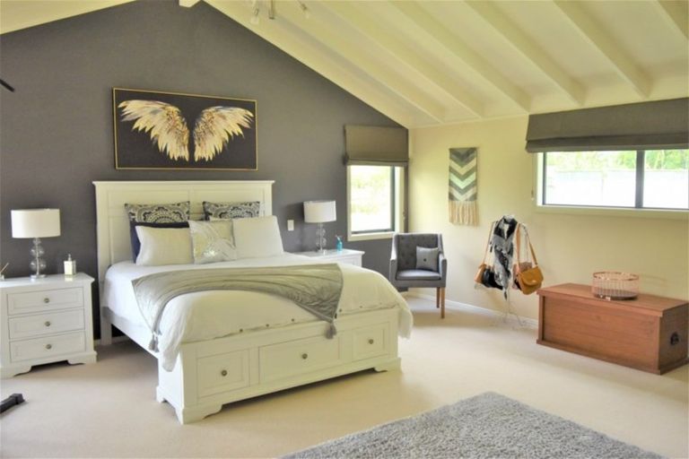 Photo of property in 372 Arapaepae Road South, Levin, 5571