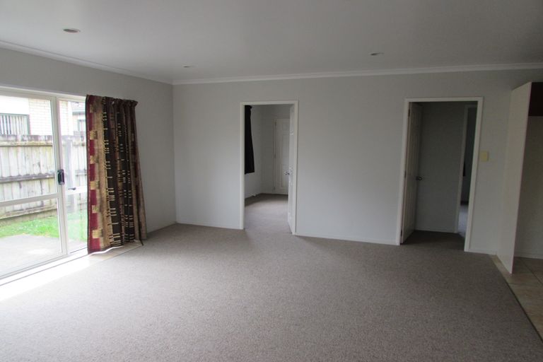 Photo of property in 36 Pateke Drive, Takanini, 2112