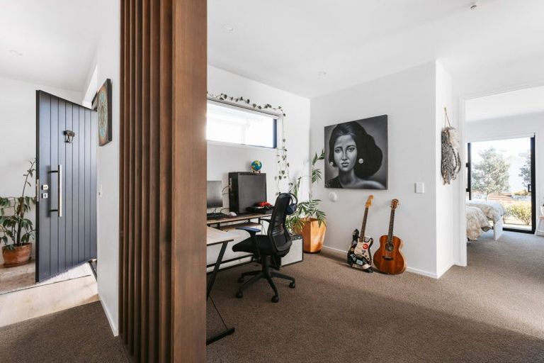 Photo of property in 37 Colpoma Close, Papamoa Beach, Papamoa, 3118