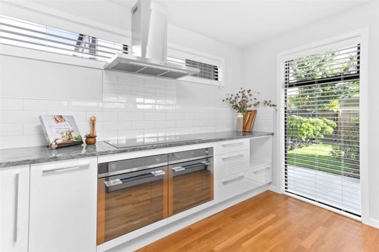 Photo of property in 19b Cheltenham Street, Merivale, Christchurch, 8014