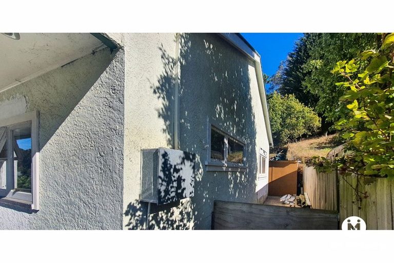 Photo of property in 102 Glen Road, The Glen, Dunedin, 9011