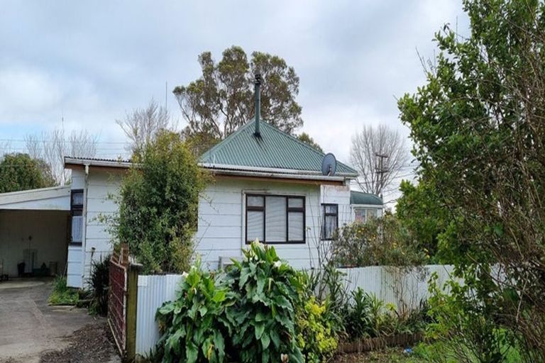Photo of property in 6 Hospital Road, Te Kopuru, 0371