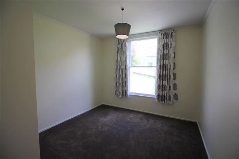 Photo of property in 125 Wellington Street, Picton, 7220