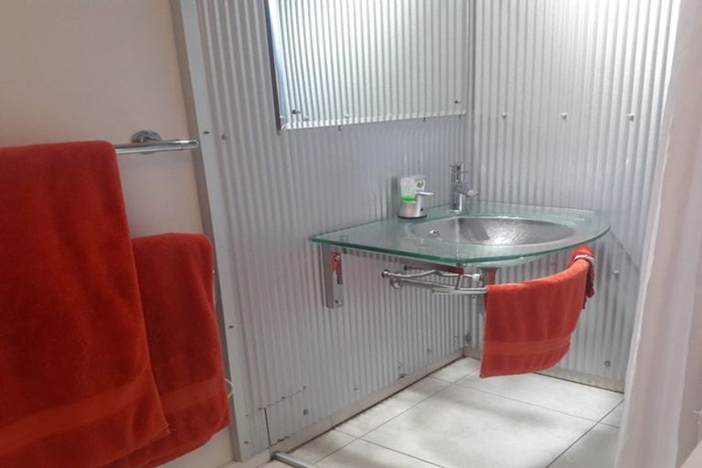 Photo of property in 2/31 Telstar Place, Beach Haven, Auckland, 0626