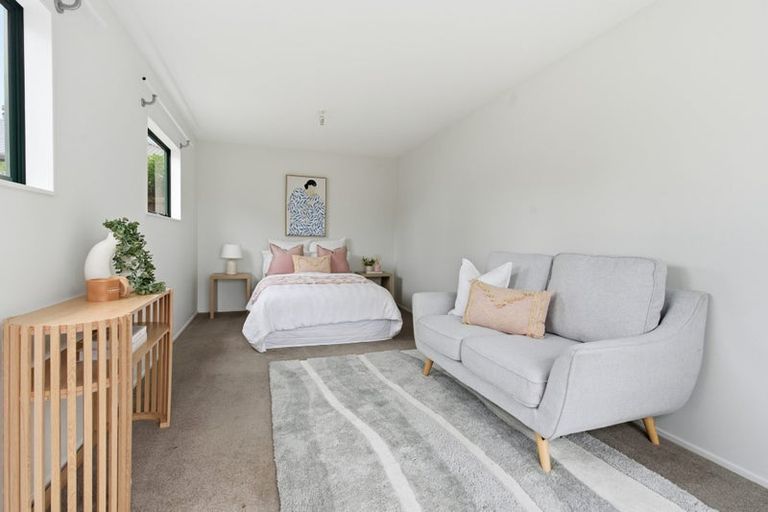 Photo of property in 219 Main North Road, Redwood, Christchurch, 8051